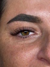 Load image into Gallery viewer, Brown Lashes
